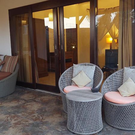 Villa Heliconia Seminyak Oda fotoğraf