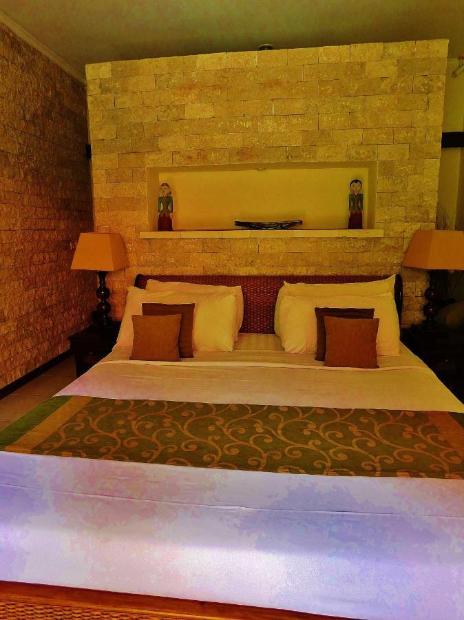 Villa Heliconia Seminyak Dış mekan fotoğraf