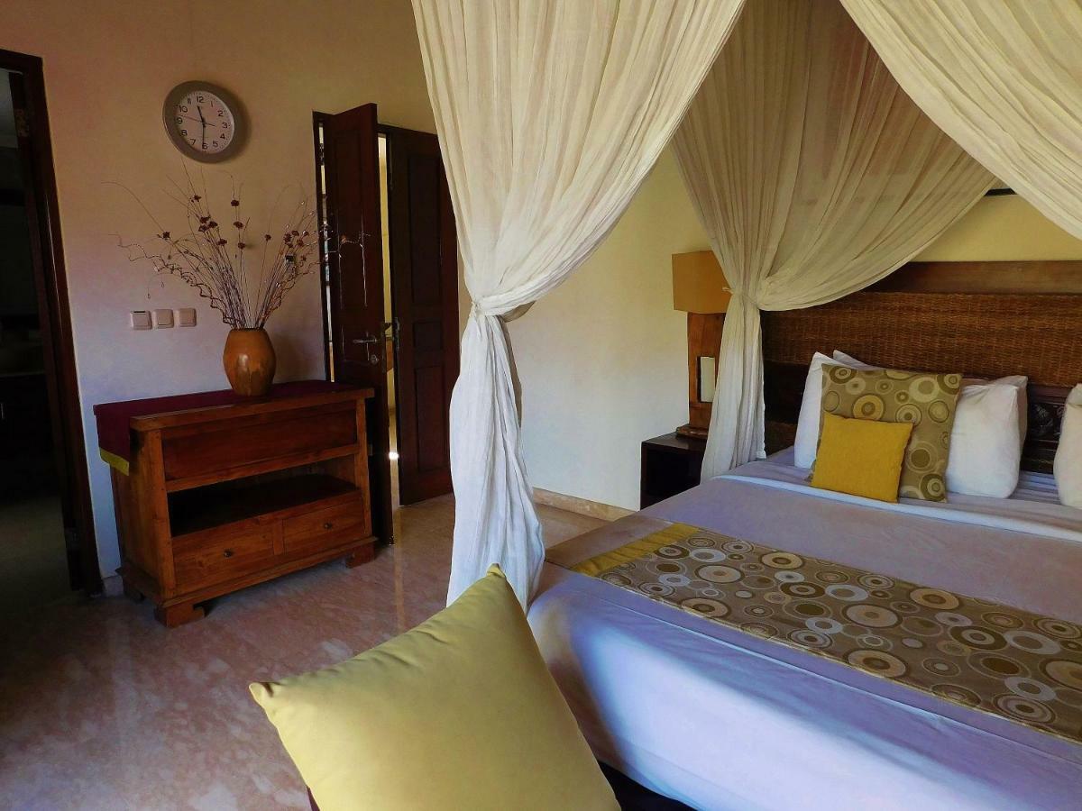 Villa Heliconia Seminyak Dış mekan fotoğraf